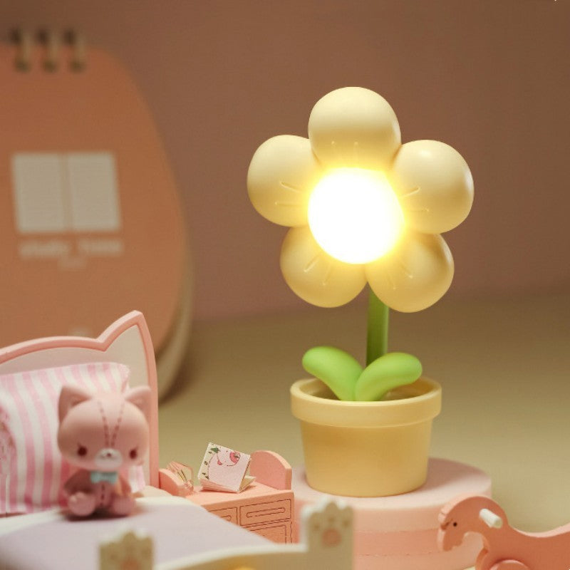 Clarté Pétale – Une lampe fleur lumineuse et raffinée